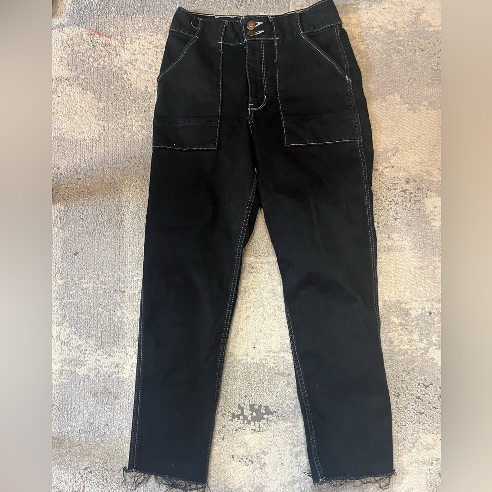 Hollister black jeans 
Size 27